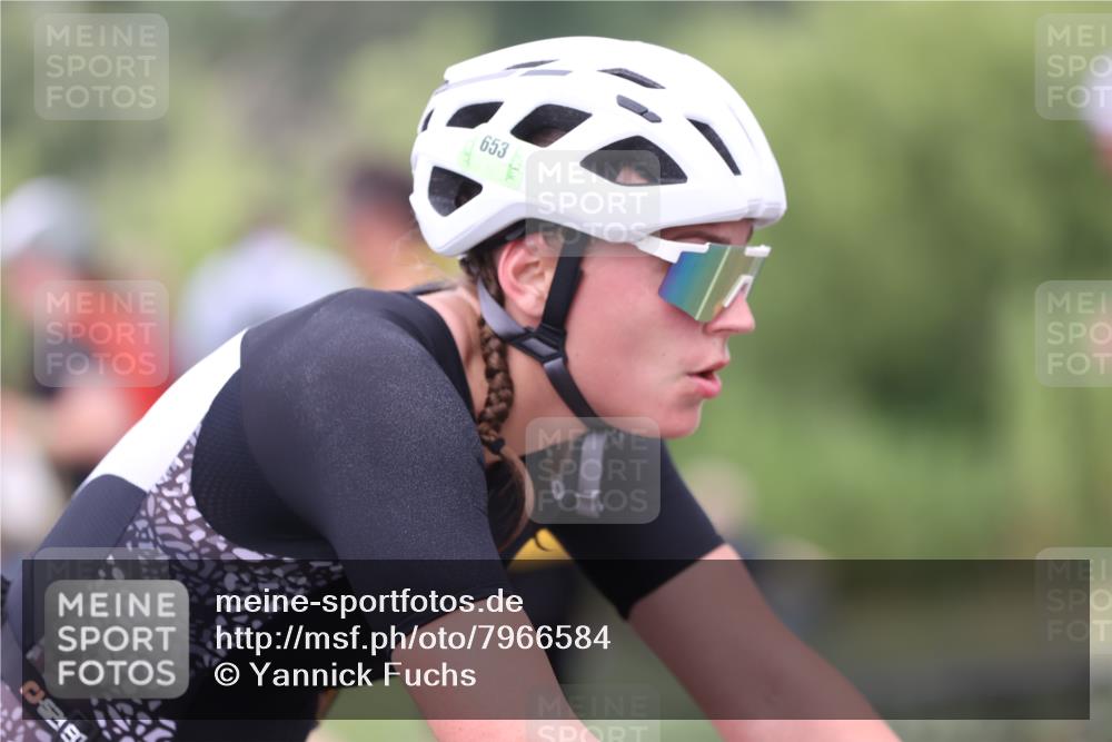 15.06.2025 - 7 Türme Triathlon Yannick Fuchs http://msf.ph/oto/7966584 15.06.2025 14:04:09 Radfahren 653 meine-sportfotos.de