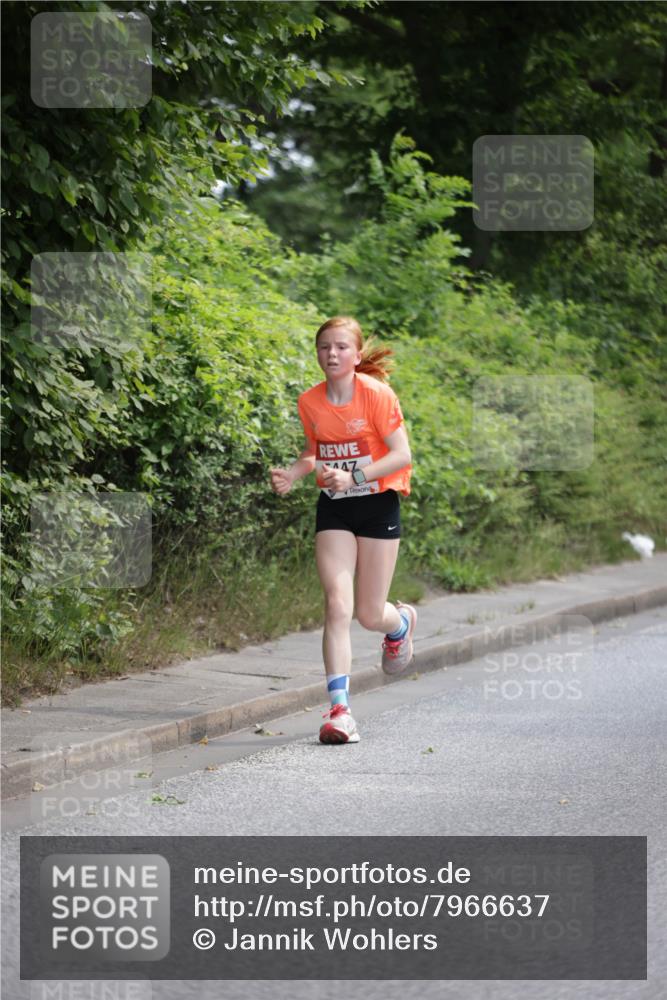 15.06.2025 - REWE Women's Run Jannik Wohlers http://msf.ph/oto/7966637 15.06.2025 10:01:47 Laufen  meine-sportfotos.de