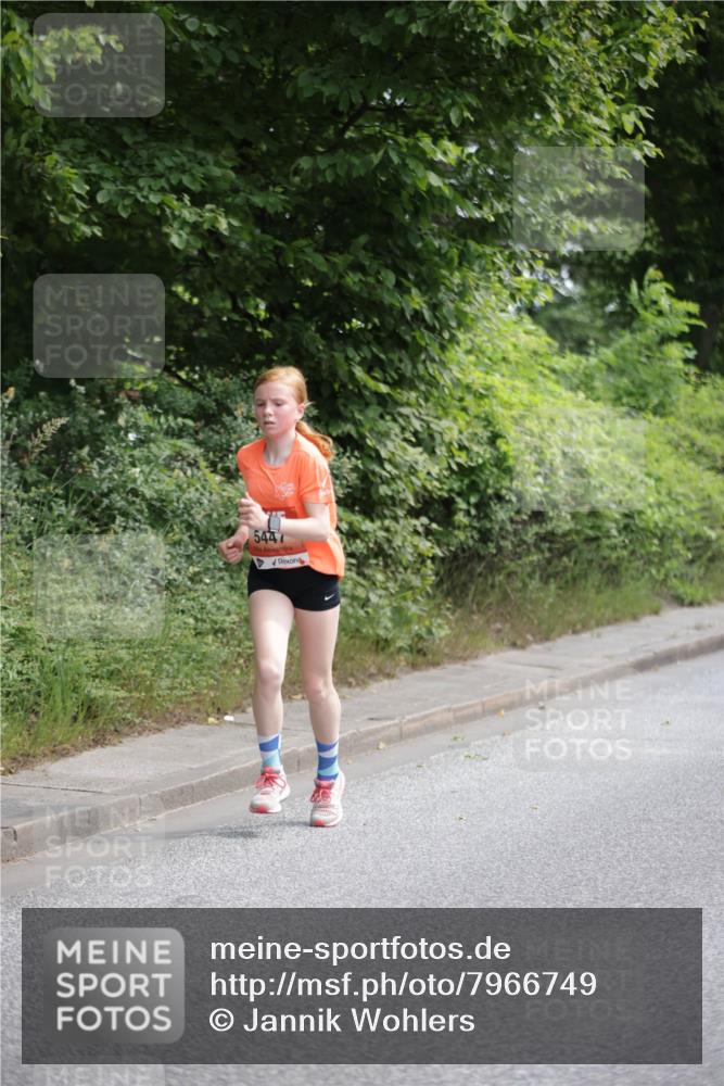 15.06.2025 - REWE Women's Run Jannik Wohlers http://msf.ph/oto/7966749 15.06.2025 10:01:49 Laufen  meine-sportfotos.de