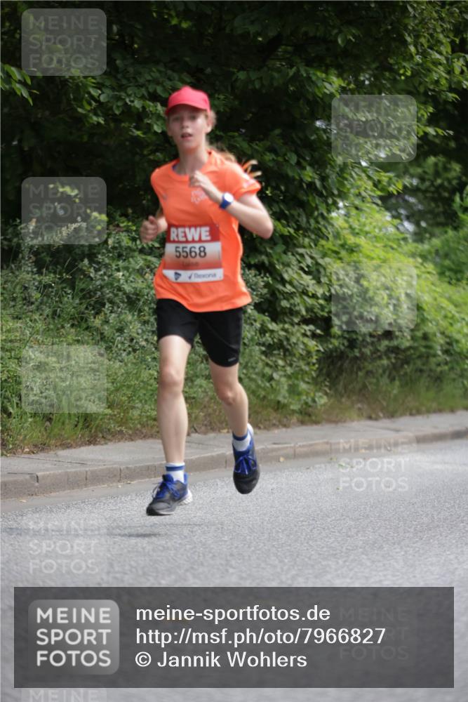 15.06.2025 - REWE Women's Run Jannik Wohlers http://msf.ph/oto/7966827 15.06.2025 10:01:55 Laufen 5568 meine-sportfotos.de