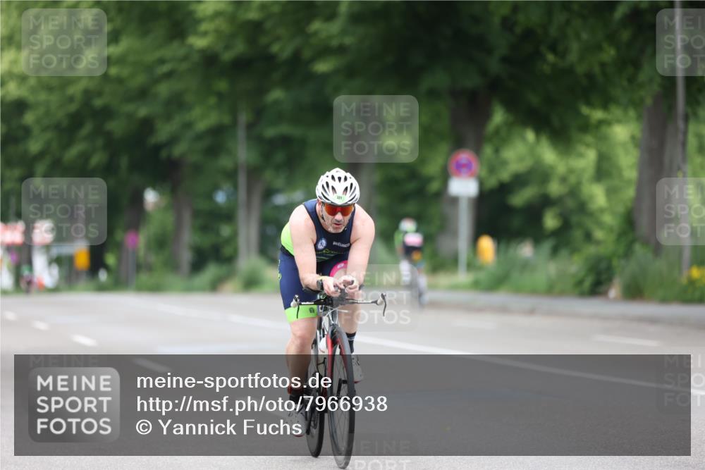 15.06.2025 - 7 Türme Triathlon Yannick Fuchs http://msf.ph/oto/7966938 15.06.2025 11:19:36 Radfahren 282, 321 meine-sportfotos.de