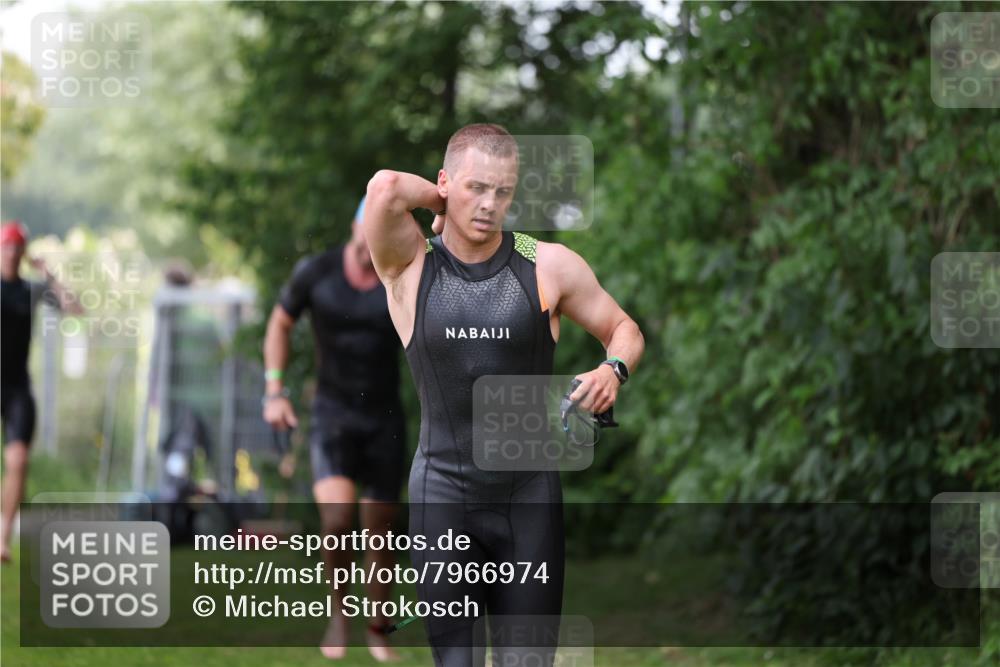 15.06.2025 - 7 Türme Triathlon Michael Strokosch http://msf.ph/oto/7966974 15.06.2025 12:21:26 Schwimmen 390, 492, 515, 534, 626, 665, 674, 680 meine-sportfotos.de