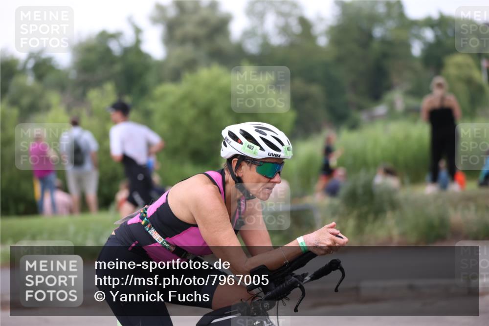 15.06.2025 - 7 Türme Triathlon Yannick Fuchs http://msf.ph/oto/7967005 15.06.2025 14:11:05 Radfahren  meine-sportfotos.de
