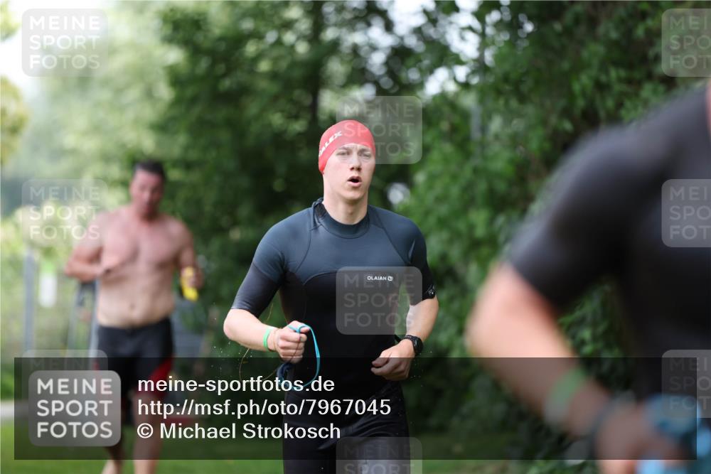15.06.2025 - 7 Türme Triathlon Michael Strokosch http://msf.ph/oto/7967045 15.06.2025 12:21:30 Schwimmen 390, 492, 515, 534, 577, 626, 664, 665, 680 meine-sportfotos.de