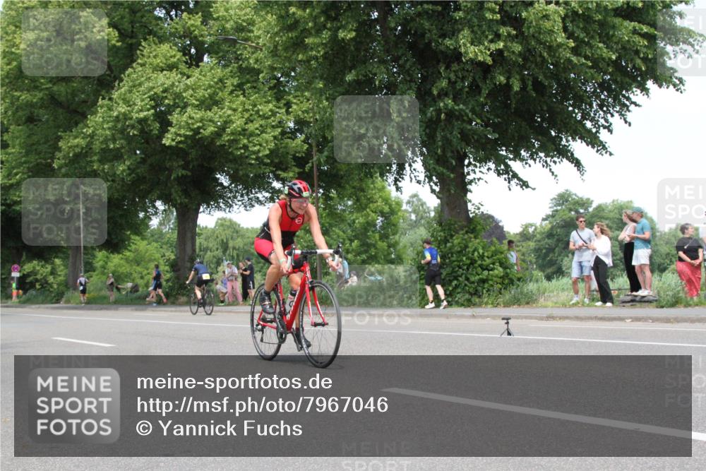 15.06.2025 - 7 Türme Triathlon Yannick Fuchs http://msf.ph/oto/7967046 15.06.2025 13:22:35 Radfahren  meine-sportfotos.de