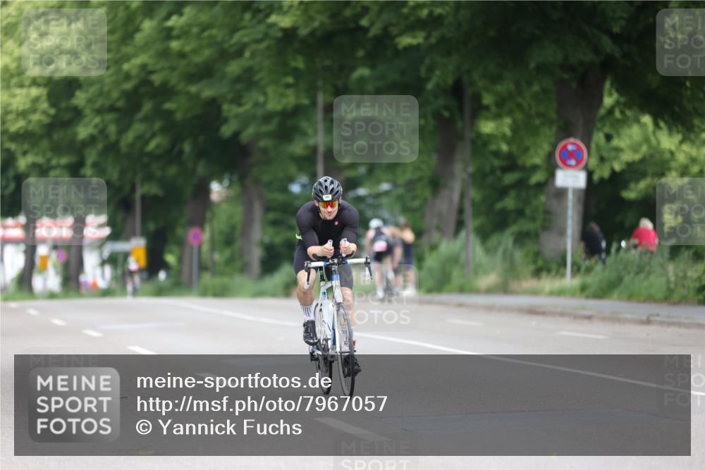 15.06.2025 - 7 Türme Triathlon Yannick Fuchs http://msf.ph/oto/7967057 15.06.2025 11:19:46 Radfahren 282 meine-sportfotos.de