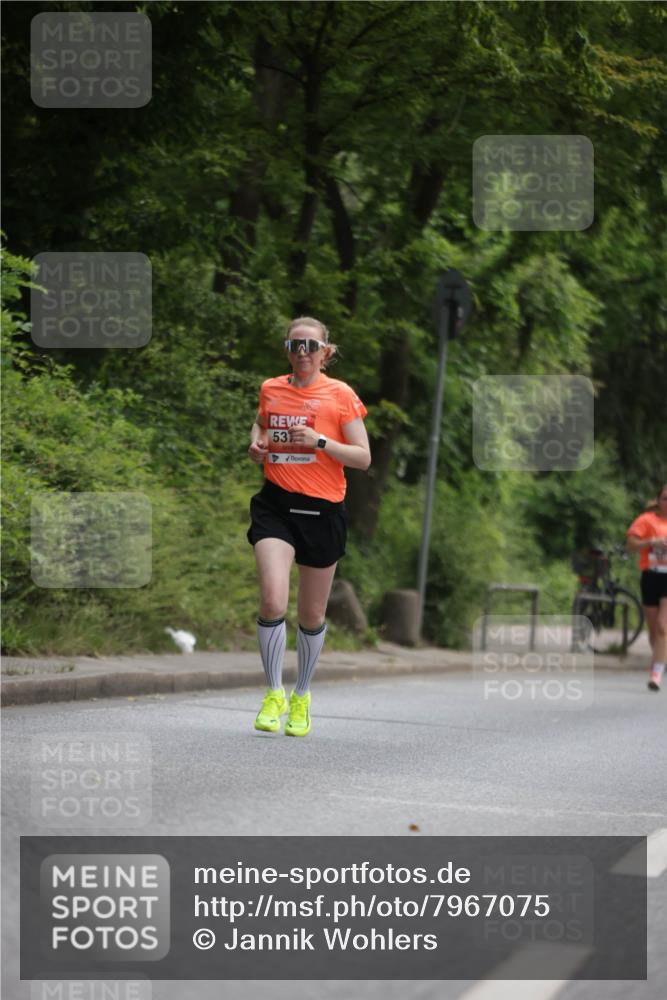 15.06.2025 - REWE Women's Run Jannik Wohlers http://msf.ph/oto/7967075 15.06.2025 10:02:11 Laufen 53 meine-sportfotos.de