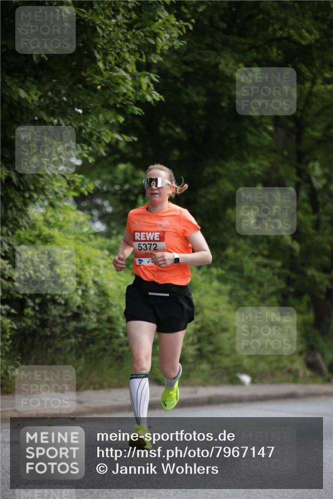 15.06.2025 - REWE Women's Run Jannik Wohlers http://msf.ph/oto/7967147 15.06.2025 10:02:13 Laufen 5372 meine-sportfotos.de