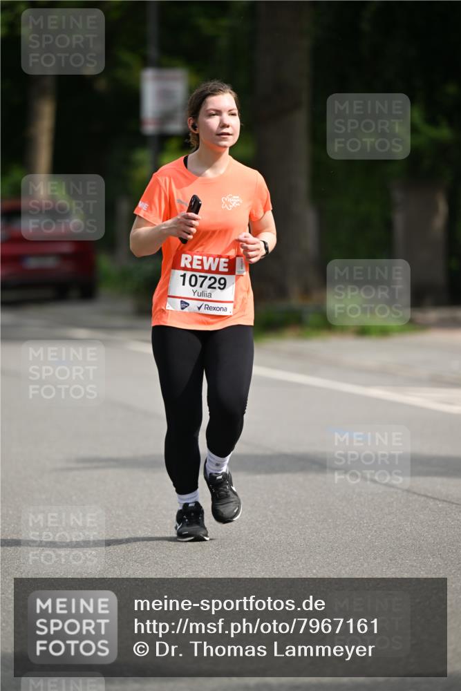 15.06.2025 - REWE Women's Run Dr. Thomas Lammeyer http://msf.ph/oto/7967161 15.06.2025 09:54:43 Laufen 10729 meine-sportfotos.de