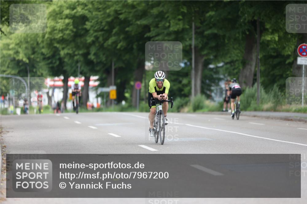15.06.2025 - 7 Türme Triathlon Yannick Fuchs http://msf.ph/oto/7967200 15.06.2025 11:20:29 Radfahren 320 meine-sportfotos.de