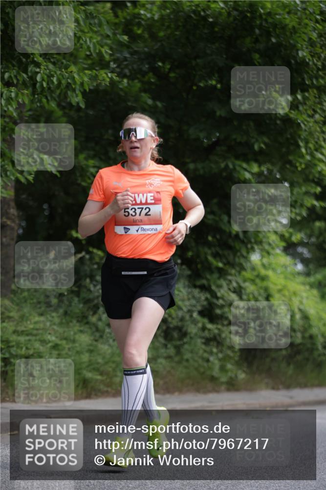 15.06.2025 - REWE Women's Run Jannik Wohlers http://msf.ph/oto/7967217 15.06.2025 10:02:15 Laufen 5372 meine-sportfotos.de