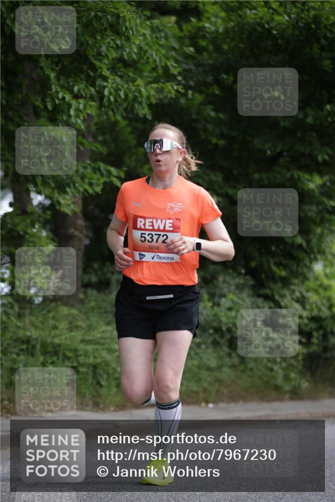 15.06.2025 - REWE Women's Run Jannik Wohlers http://msf.ph/oto/7967230 15.06.2025 10:02:15 Laufen 5372 meine-sportfotos.de