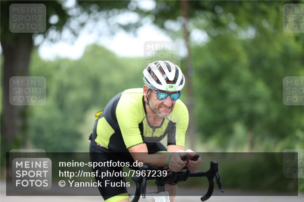 15.06.2025 - 7 Türme Triathlon Yannick Fuchs http://msf.ph/oto/7967239 15.06.2025 11:20:31 Radfahren 320 meine-sportfotos.de