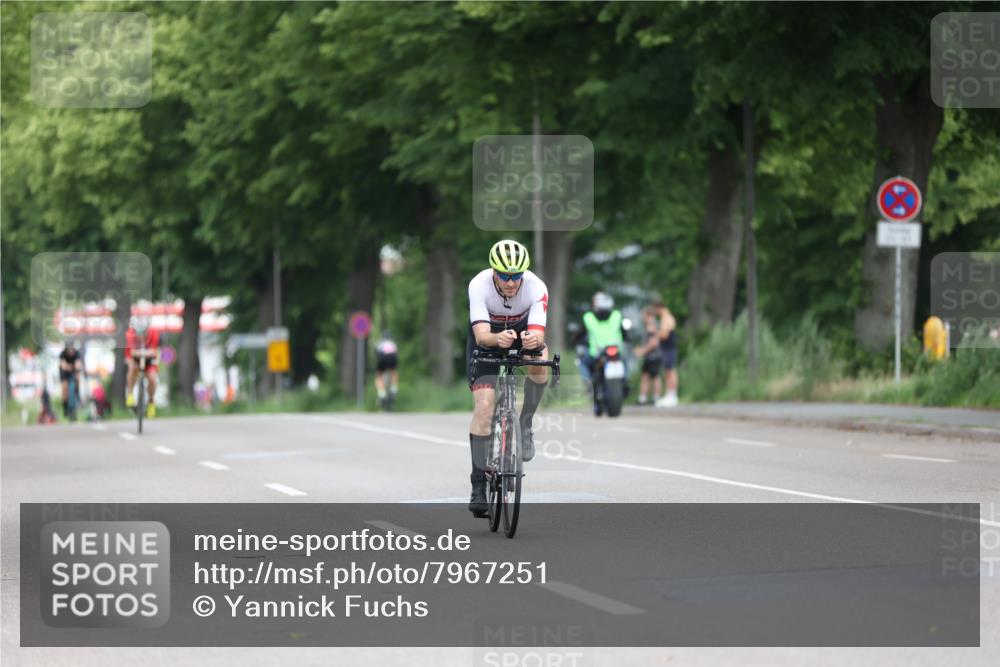15.06.2025 - 7 Türme Triathlon Yannick Fuchs http://msf.ph/oto/7967251 15.06.2025 11:20:34 Radfahren 320 meine-sportfotos.de