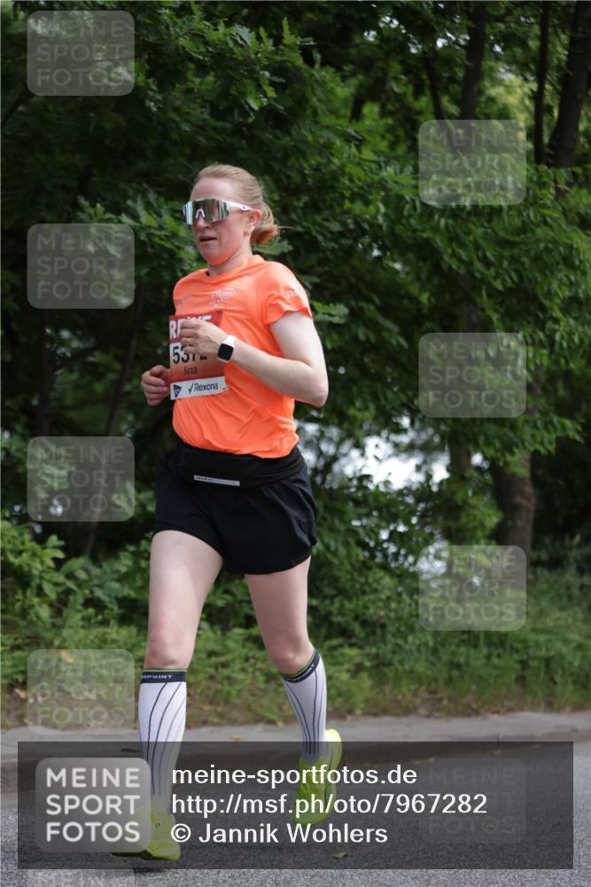 15.06.2025 - REWE Women's Run Jannik Wohlers http://msf.ph/oto/7967282 15.06.2025 10:02:16 Laufen 55 meine-sportfotos.de