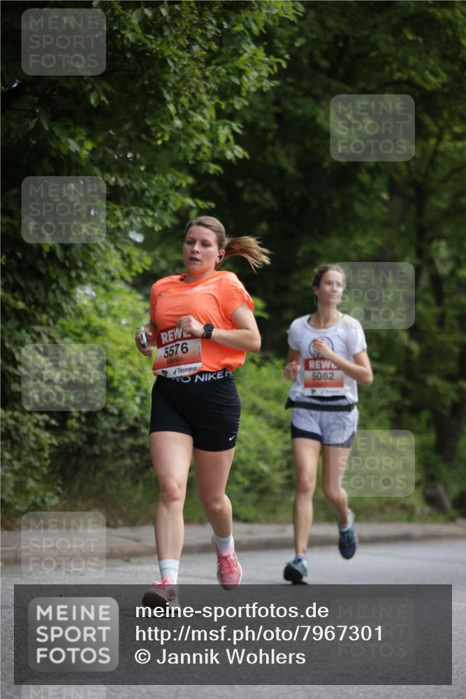 15.06.2025 - REWE Women's Run Jannik Wohlers http://msf.ph/oto/7967301 15.06.2025 10:02:20 Laufen 5576, 5082 meine-sportfotos.de