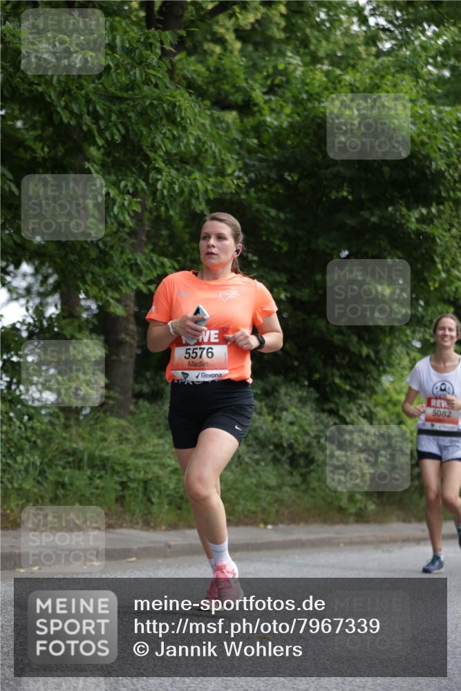 15.06.2025 - REWE Women's Run Jannik Wohlers http://msf.ph/oto/7967339 15.06.2025 10:02:22 Laufen 5576, 5082 meine-sportfotos.de