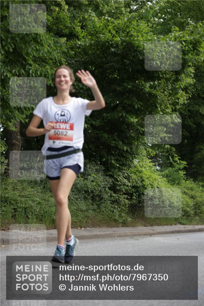15.06.2025 - REWE Women's Run Jannik Wohlers http://msf.ph/oto/7967350 15.06.2025 10:02:23 Laufen 5082 meine-sportfotos.de