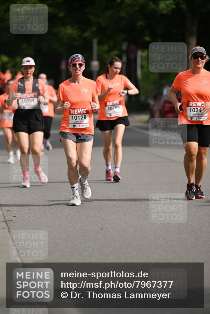 15.06.2025 - REWE Women's Run Dr. Thomas Lammeyer http://msf.ph/oto/7967377 15.06.2025 09:54:59 Laufen 10554, 10765, 10128, 1024 meine-sportfotos.de