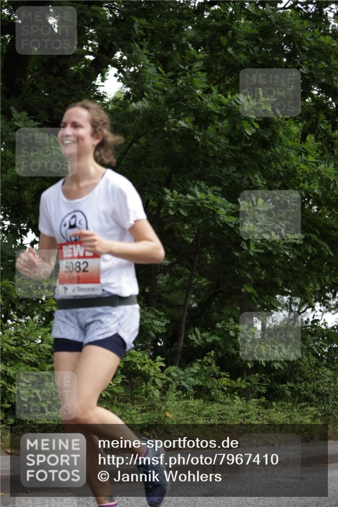 15.06.2025 - REWE Women's Run Jannik Wohlers http://msf.ph/oto/7967410 15.06.2025 10:02:24 Laufen 5082 meine-sportfotos.de