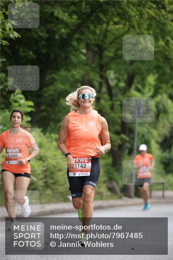 15.06.2025 - REWE Women's Run Jannik Wohlers http://msf.ph/oto/7967485 15.06.2025 10:02:40 Laufen 5486, 5142 meine-sportfotos.de