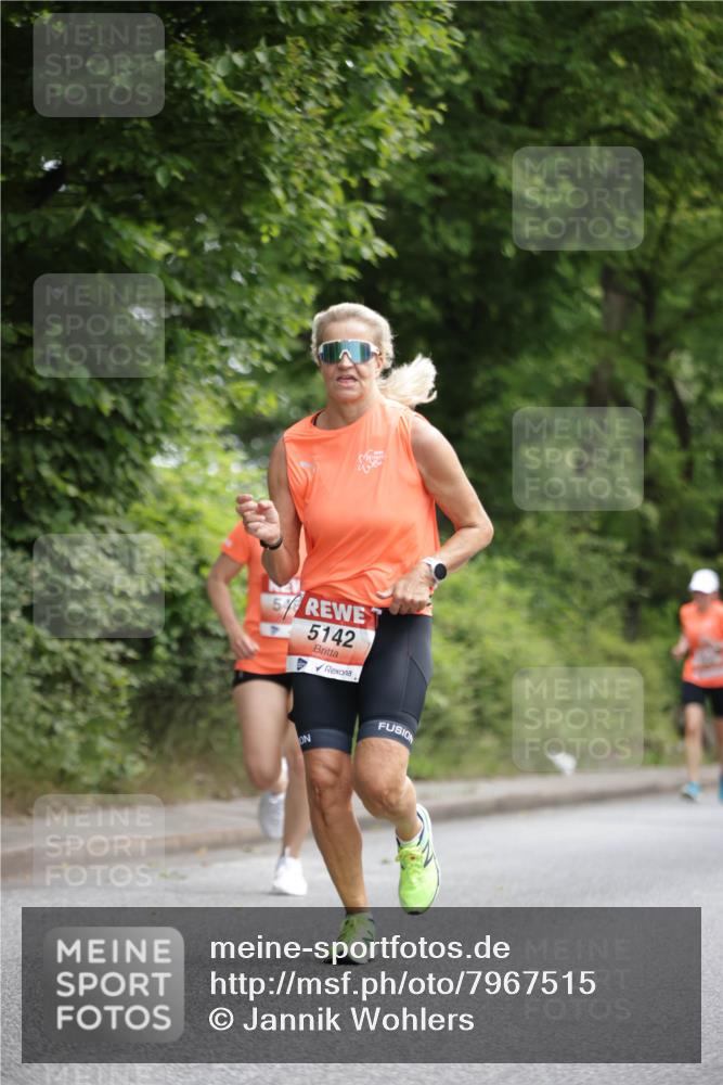 15.06.2025 - REWE Women's Run Jannik Wohlers http://msf.ph/oto/7967515 15.06.2025 10:02:41 Laufen 5, 5142 meine-sportfotos.de
