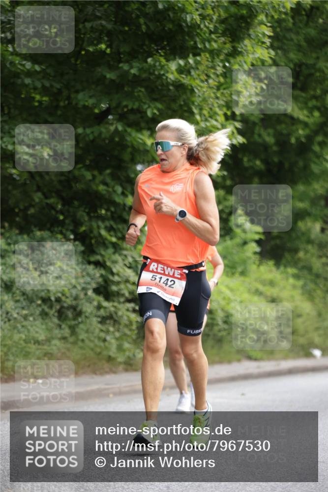 15.06.2025 - REWE Women's Run Jannik Wohlers http://msf.ph/oto/7967530 15.06.2025 10:02:42 Laufen 5142 meine-sportfotos.de