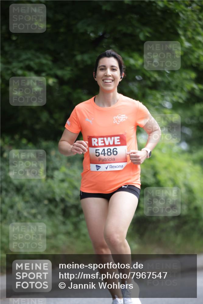 15.06.2025 - REWE Women's Run Jannik Wohlers http://msf.ph/oto/7967547 15.06.2025 10:02:43 Laufen 5486 meine-sportfotos.de