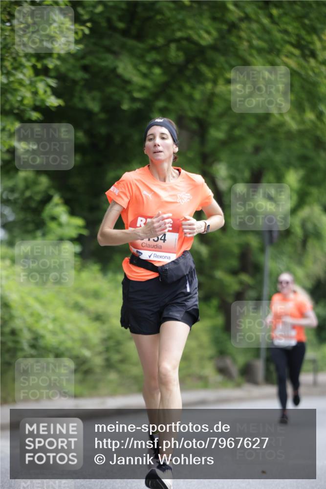 15.06.2025 - REWE Women's Run Jannik Wohlers http://msf.ph/oto/7967627 15.06.2025 10:02:48 Laufen 54 meine-sportfotos.de