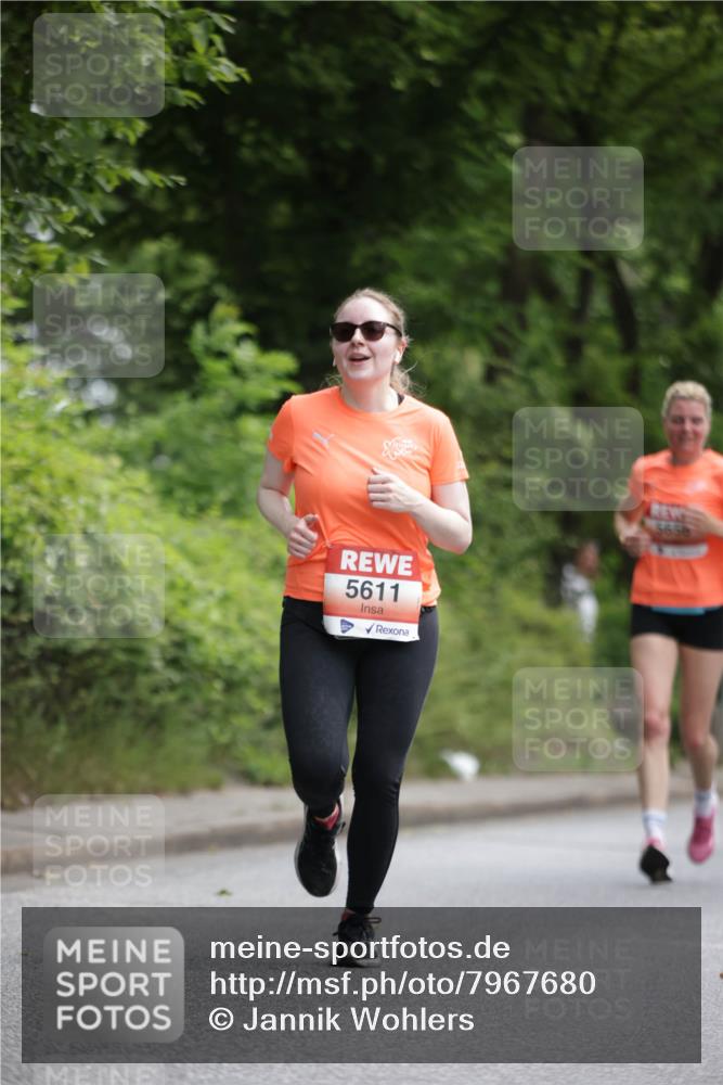 15.06.2025 - REWE Women's Run Jannik Wohlers http://msf.ph/oto/7967680 15.06.2025 10:02:52 Laufen 5611 meine-sportfotos.de