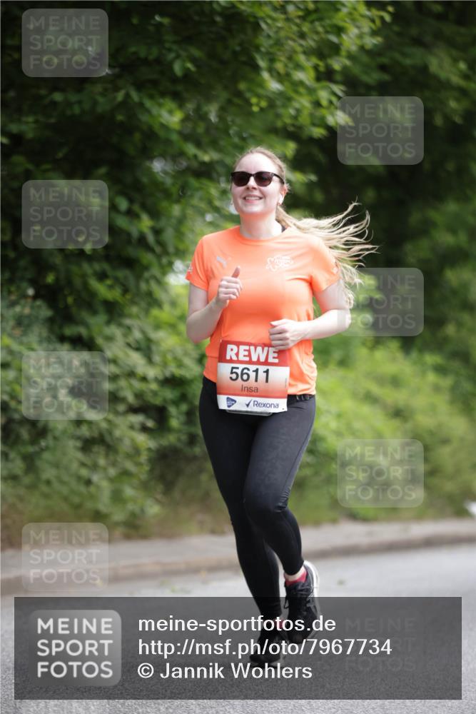 15.06.2025 - REWE Women's Run Jannik Wohlers http://msf.ph/oto/7967734 15.06.2025 10:02:53 Laufen 5611 meine-sportfotos.de