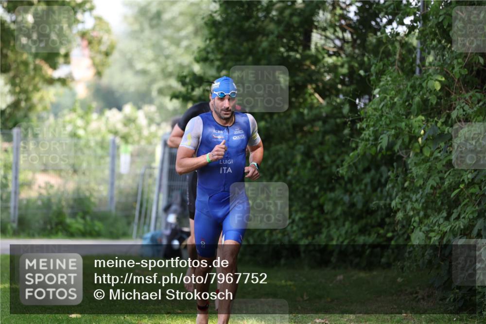 15.06.2025 - 7 Türme Triathlon Michael Strokosch http://msf.ph/oto/7967752 15.06.2025 12:52:50 Schwimmen 840, 1171 meine-sportfotos.de