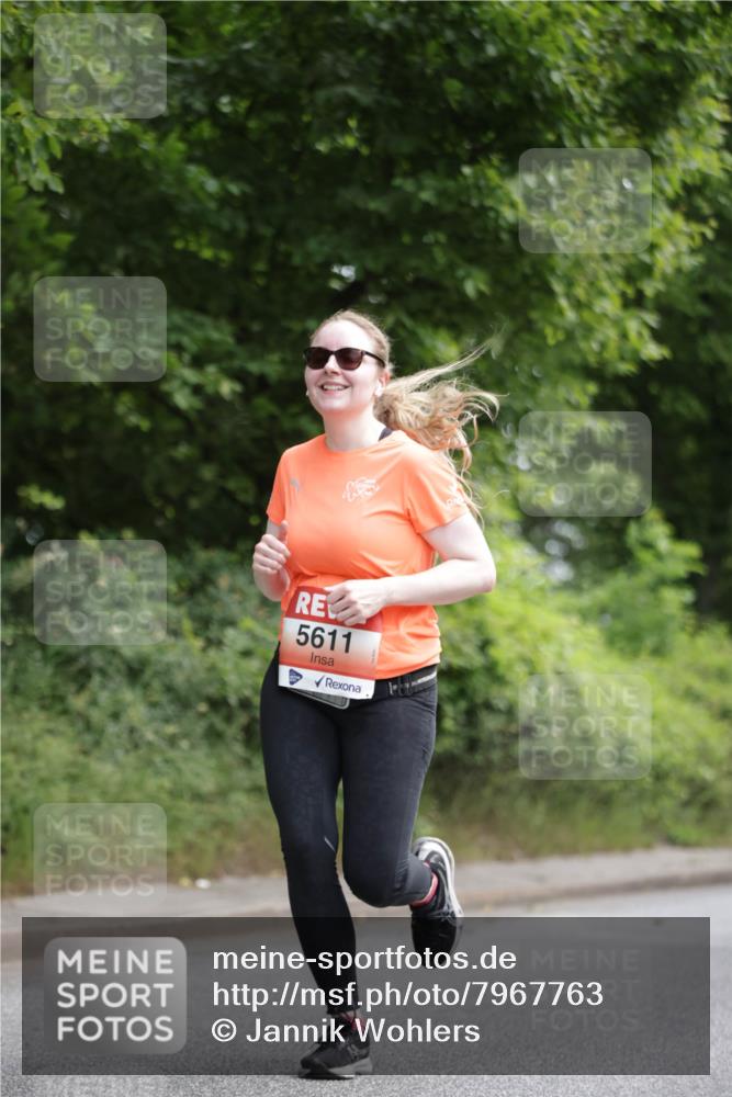 15.06.2025 - REWE Women's Run Jannik Wohlers http://msf.ph/oto/7967763 15.06.2025 10:02:54 Laufen 5611 meine-sportfotos.de