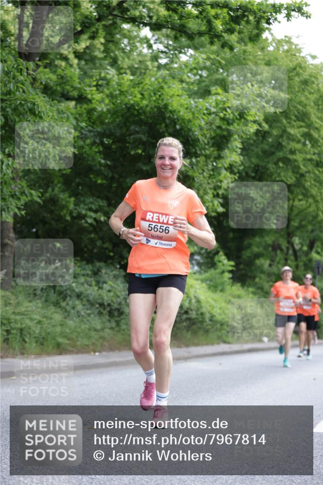 15.06.2025 - REWE Women's Run Jannik Wohlers http://msf.ph/oto/7967814 15.06.2025 10:02:56 Laufen 5656 meine-sportfotos.de