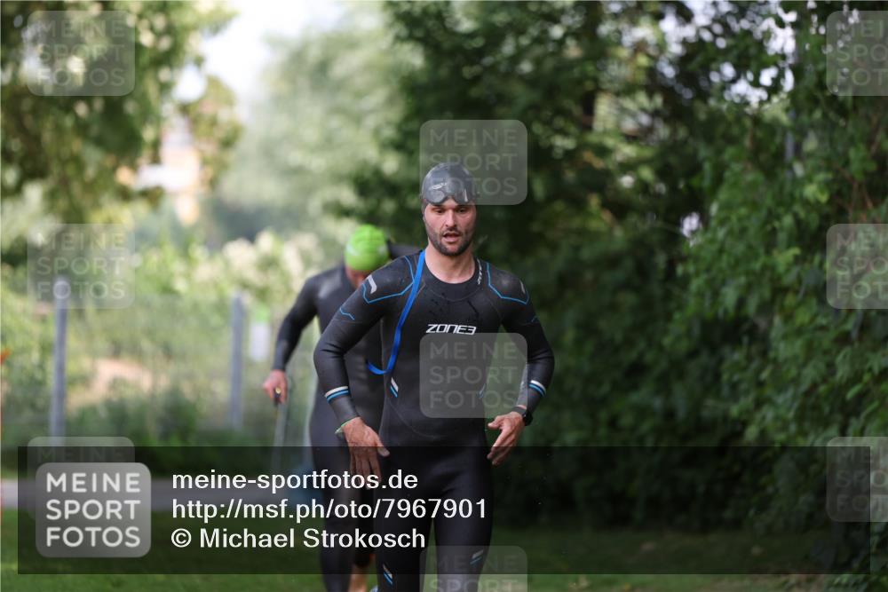15.06.2025 - 7 Türme Triathlon Michael Strokosch http://msf.ph/oto/7967901 15.06.2025 12:53:33 Schwimmen 789, 855, 1072, 1133, 1156 meine-sportfotos.de