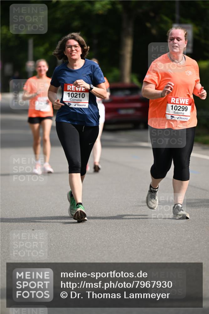 15.06.2025 - REWE Women's Run Dr. Thomas Lammeyer http://msf.ph/oto/7967930 15.06.2025 09:55:40 Laufen 10210, 10299 meine-sportfotos.de