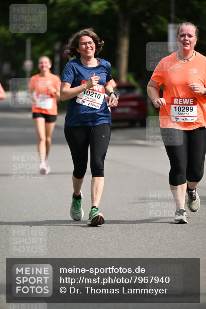 15.06.2025 - REWE Women's Run Dr. Thomas Lammeyer http://msf.ph/oto/7967940 15.06.2025 09:55:40 Laufen 10210, 10299 meine-sportfotos.de