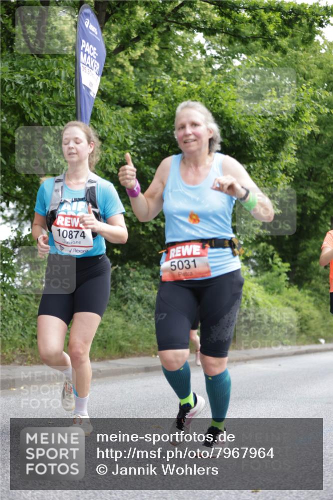 15.06.2025 - REWE Women's Run Jannik Wohlers http://msf.ph/oto/7967964 15.06.2025 10:03:04 Laufen 05, 30, 10874, 5031 meine-sportfotos.de