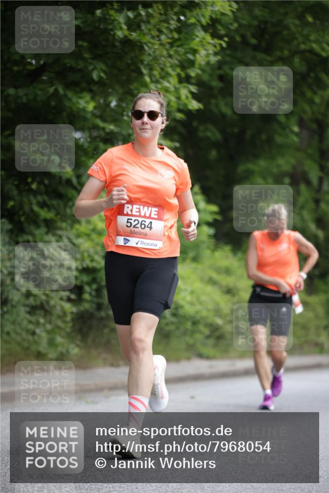 15.06.2025 - REWE Women's Run Jannik Wohlers http://msf.ph/oto/7968054 15.06.2025 10:03:11 Laufen 5264 meine-sportfotos.de