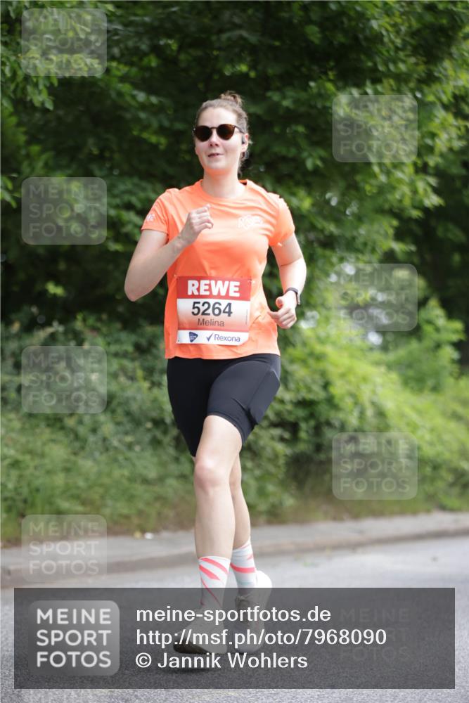 15.06.2025 - REWE Women's Run Jannik Wohlers http://msf.ph/oto/7968090 15.06.2025 10:03:11 Laufen 5264 meine-sportfotos.de