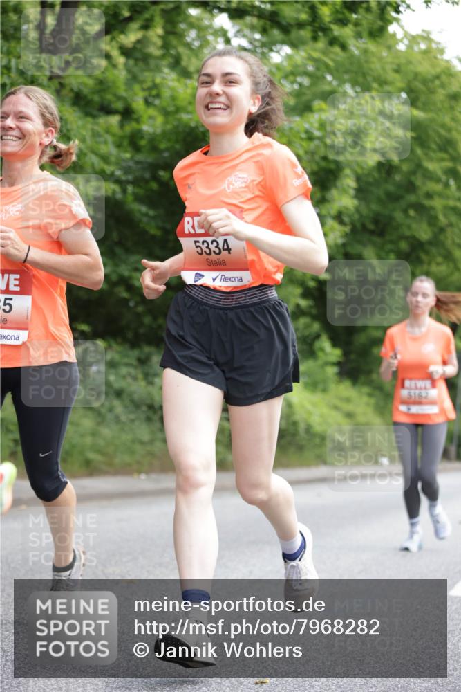 15.06.2025 - REWE Women's Run Jannik Wohlers http://msf.ph/oto/7968282 15.06.2025 10:03:23 Laufen 5, 5334, 5162 meine-sportfotos.de