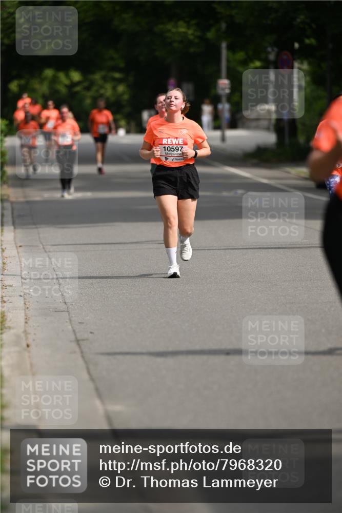 15.06.2025 - REWE Women's Run Dr. Thomas Lammeyer http://msf.ph/oto/7968320 15.06.2025 09:56:04 Laufen 10597 meine-sportfotos.de