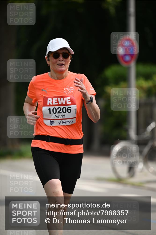 15.06.2025 - REWE Women's Run Dr. Thomas Lammeyer http://msf.ph/oto/7968357 15.06.2025 09:56:07 Laufen 10206 meine-sportfotos.de