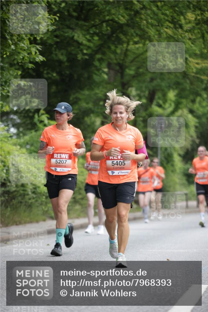 15.06.2025 - REWE Women's Run Jannik Wohlers http://msf.ph/oto/7968393 15.06.2025 10:03:40 Laufen 5207, 5405 meine-sportfotos.de