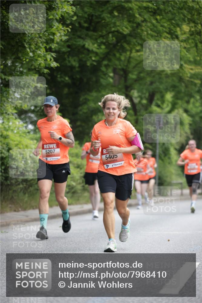 15.06.2025 - REWE Women's Run Jannik Wohlers http://msf.ph/oto/7968410 15.06.2025 10:03:40 Laufen 5207, 5405 meine-sportfotos.de
