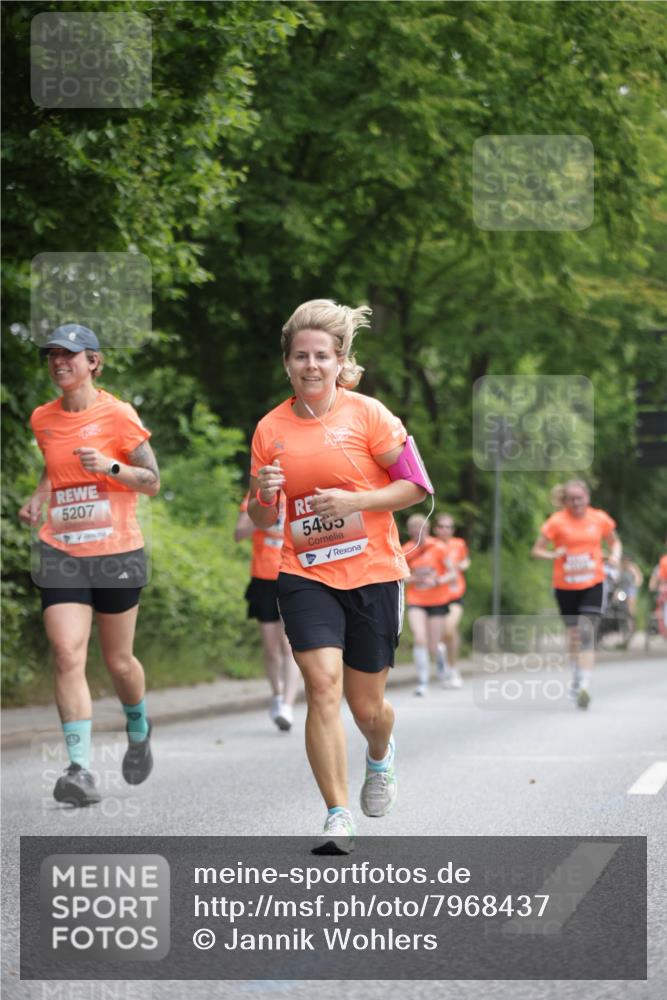 15.06.2025 - REWE Women's Run Jannik Wohlers http://msf.ph/oto/7968437 15.06.2025 10:03:41 Laufen 5207, 5405 meine-sportfotos.de