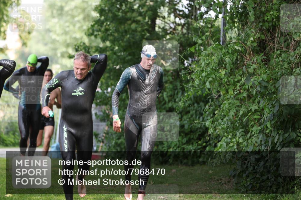 15.06.2025 - 7 Türme Triathlon Michael Strokosch http://msf.ph/oto/7968470 15.06.2025 12:54:49 Schwimmen 157, 701, 719, 723, 740, 762, 881, 916, 939, 945, 998, 1024, 1104, 1105, 1182 meine-sportfotos.de
