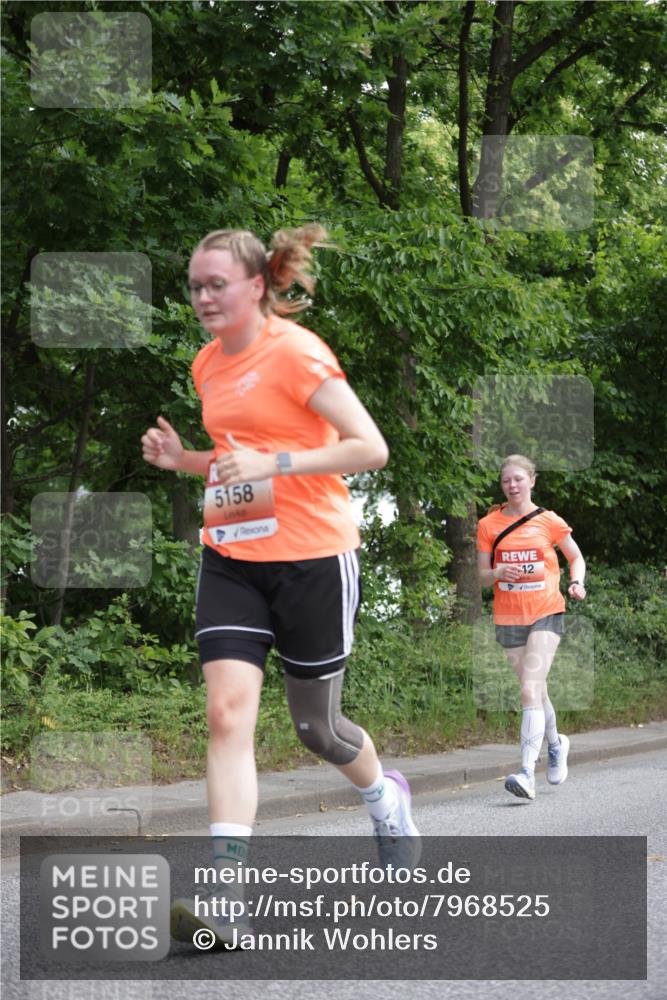 15.06.2025 - REWE Women's Run Jannik Wohlers http://msf.ph/oto/7968525 15.06.2025 10:03:48 Laufen 5158, 12 meine-sportfotos.de