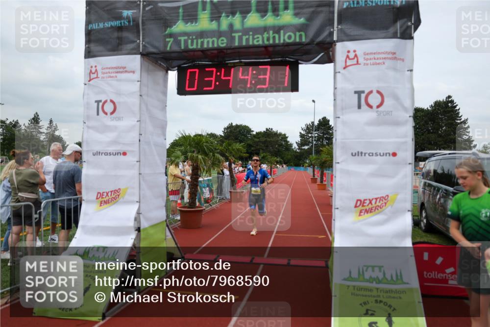 15.06.2025 - 7 Türme Triathlon Michael Strokosch http://msf.ph/oto/7968590 15.06.2025 13:44:31 Ziel 1133 meine-sportfotos.de