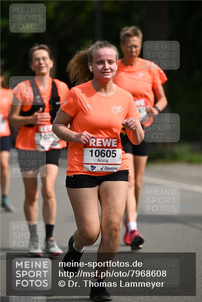 15.06.2025 - REWE Women's Run Dr. Thomas Lammeyer http://msf.ph/oto/7968608 15.06.2025 09:56:29 Laufen 076, 10605 meine-sportfotos.de